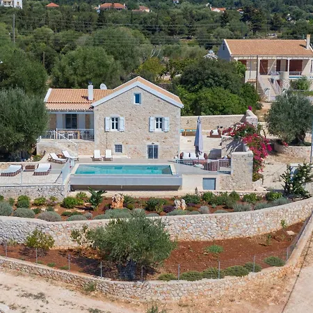 Fiscardo Luxury Stone Alex ,with Sunset View! וילה