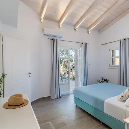 Fiscardo Luxury Stone Alex ,with Sunset View! וילה